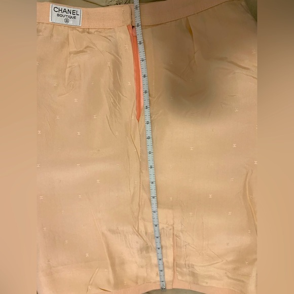 Chanel Skirt in beautiful light blush/ peachy color & gold gorgeous buttons. - Picture 6 of 6